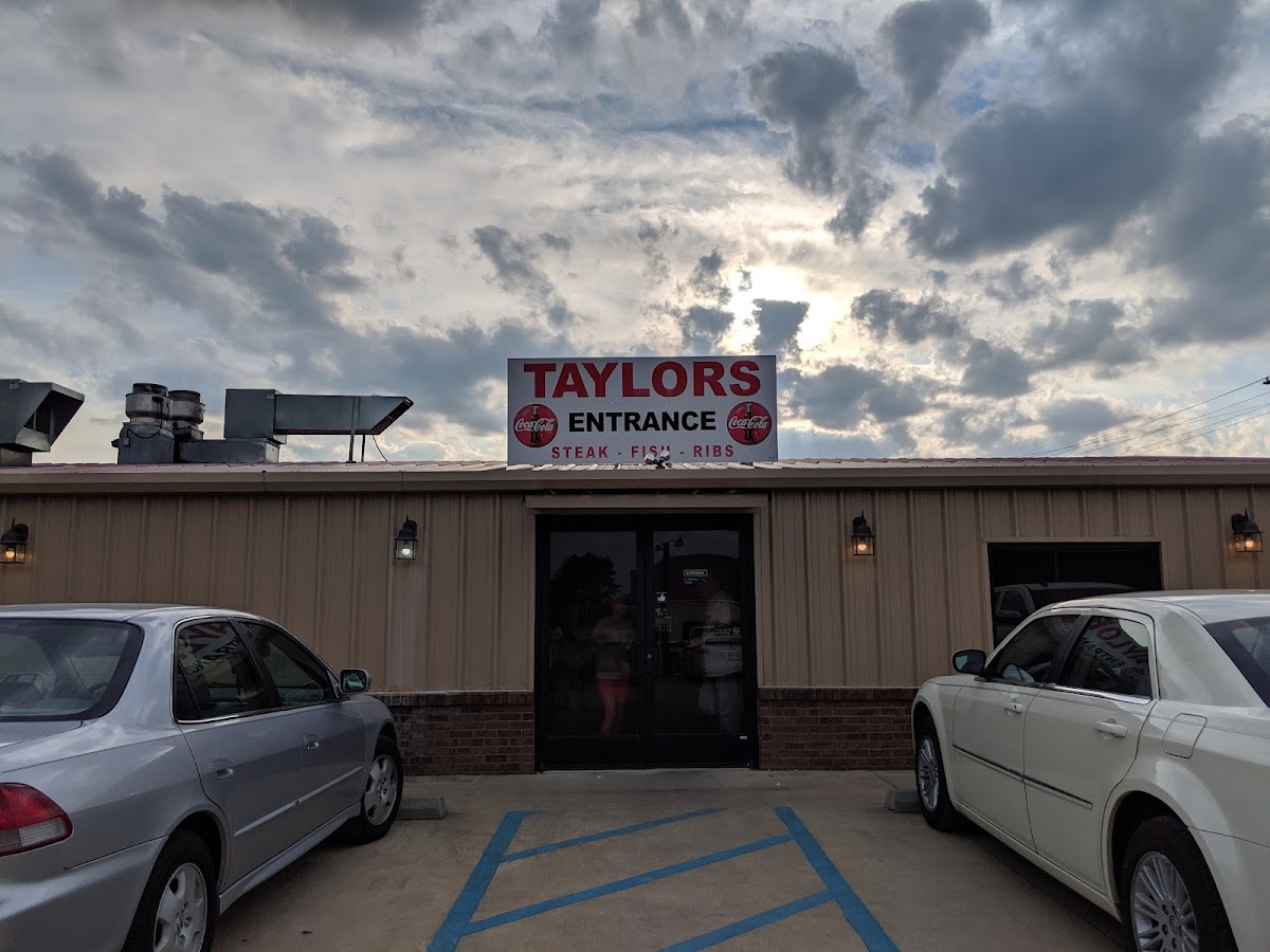Taylor's Escape Catfish Steaks & Bar-B-Q